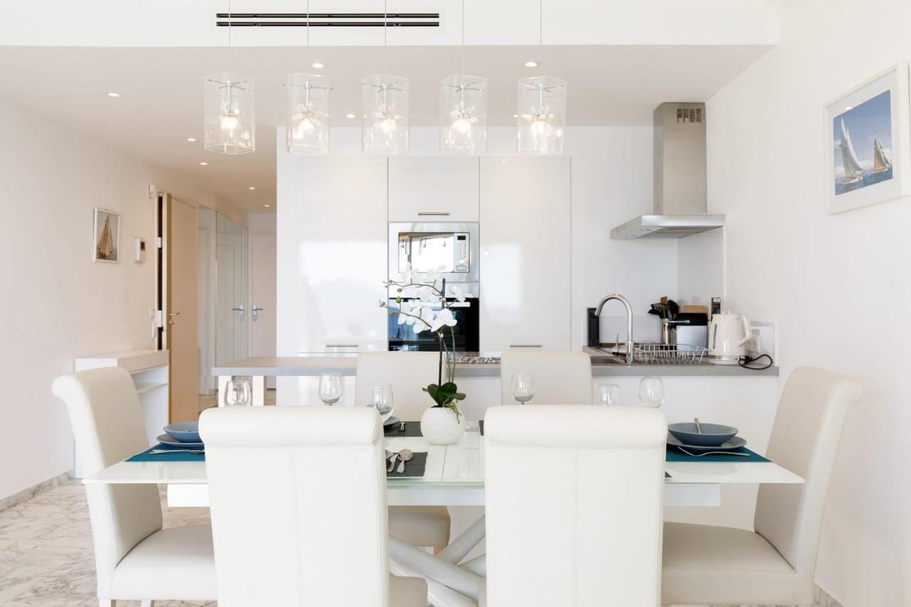 Appartement On La Croisette Deluxe 2 Bedrooms 2 Baths *