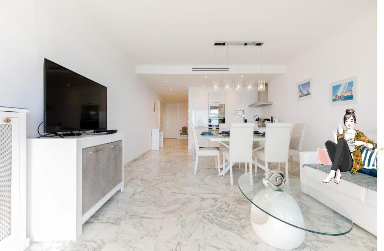 On La Croisette Deluxe 2 Bedrooms 2 Baths Appartement *